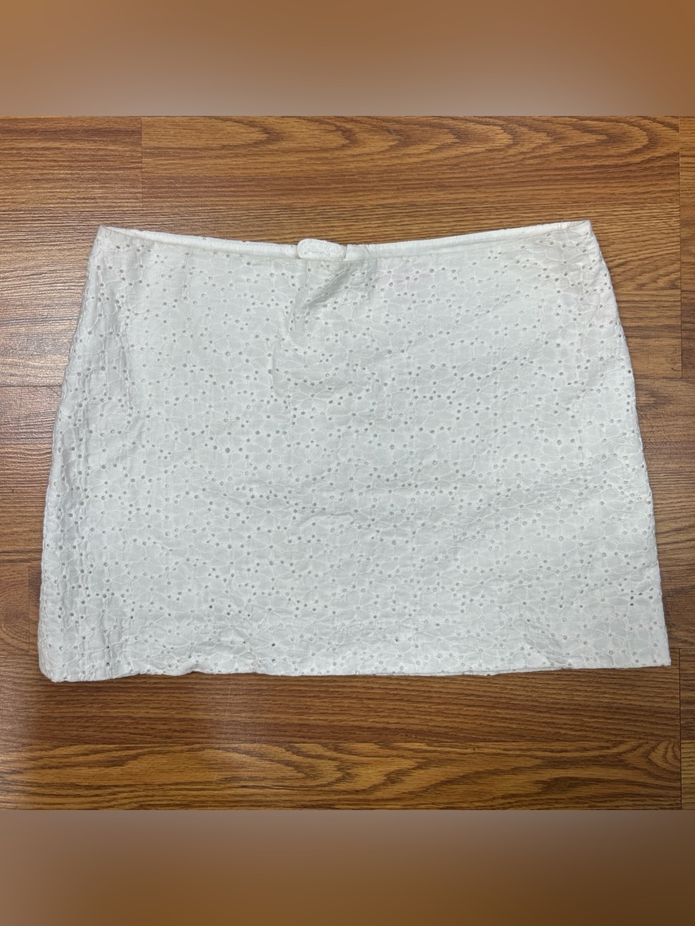 Lilly Pulitzer White Eyelet Mini Skirt Size 0